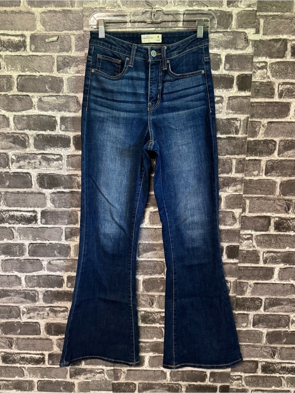Sterling & Stitch flare jeans Dark wash
